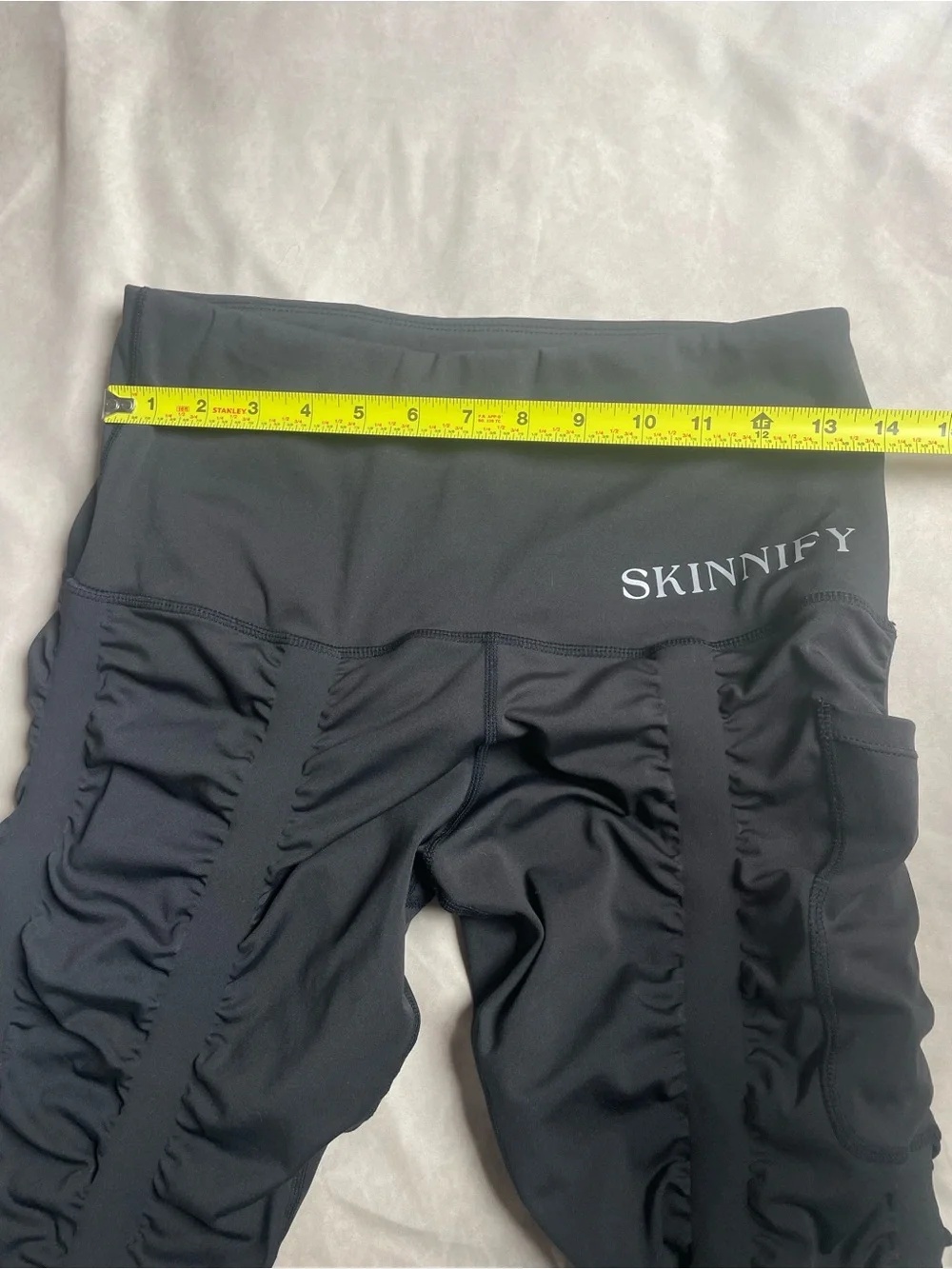 SKINNIFY Black Ruched High-Waist Skinny Pants